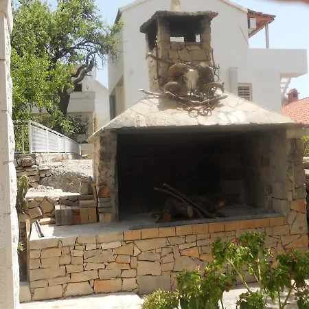 Brizic Guest house